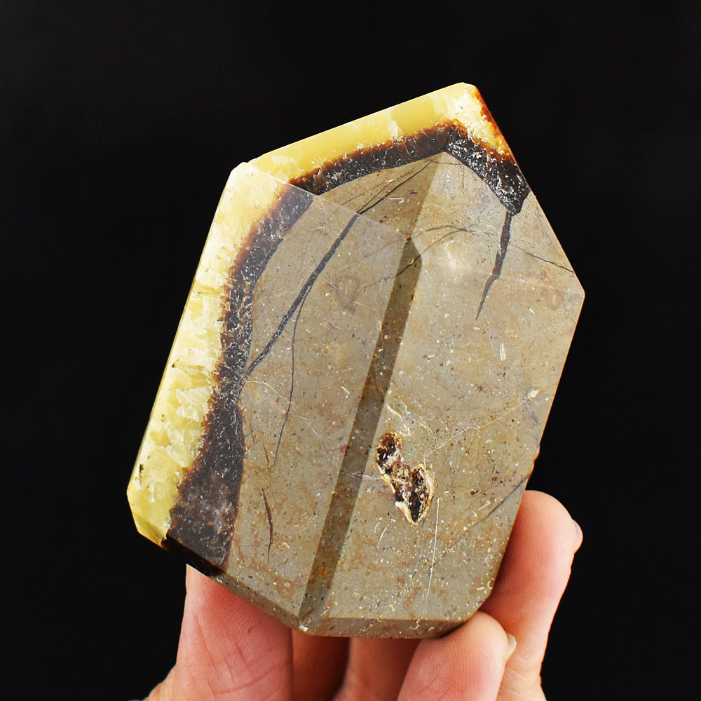 Natural 735.00 Cts Genuine Septarian Agate Free Form Crystal Specimen Gemstone Tower Natural 735.00 Cts Genuine Septarian Agate Free Form Crystal Specimen Gemstone Tower