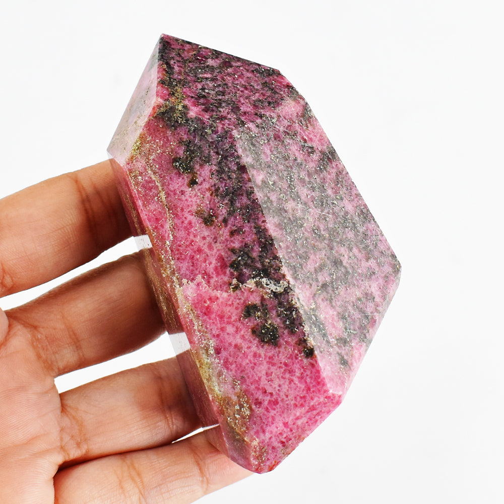 Artisian 1864.00 Cts Genuine Rhodonite Free Form Crystal Specimen Gemstone Tower Artisian 1864.00 Cts Genuine Rhodonite Free Form Crystal Specimen Gemstone Tower