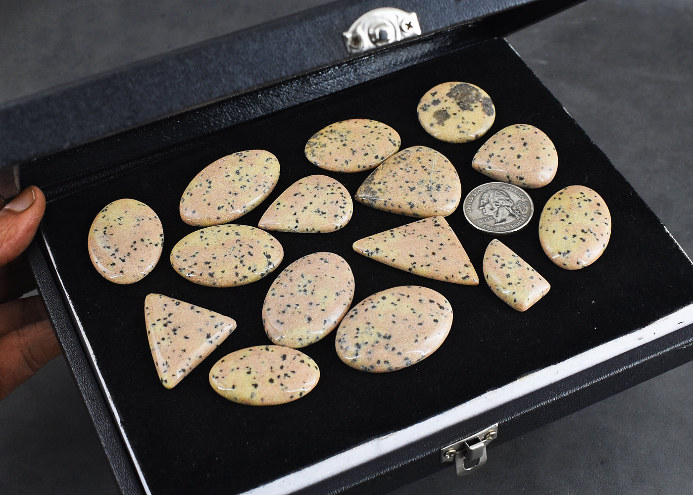 Awesome  557.00 Carats  Genuine  Kiwi Jasper  Untreated Gemstone  Cabochon  Lot Awesome  557.00 Carats  Genuine  Kiwi Jasper  Untreated Gemstone  Cabochon  Lot
