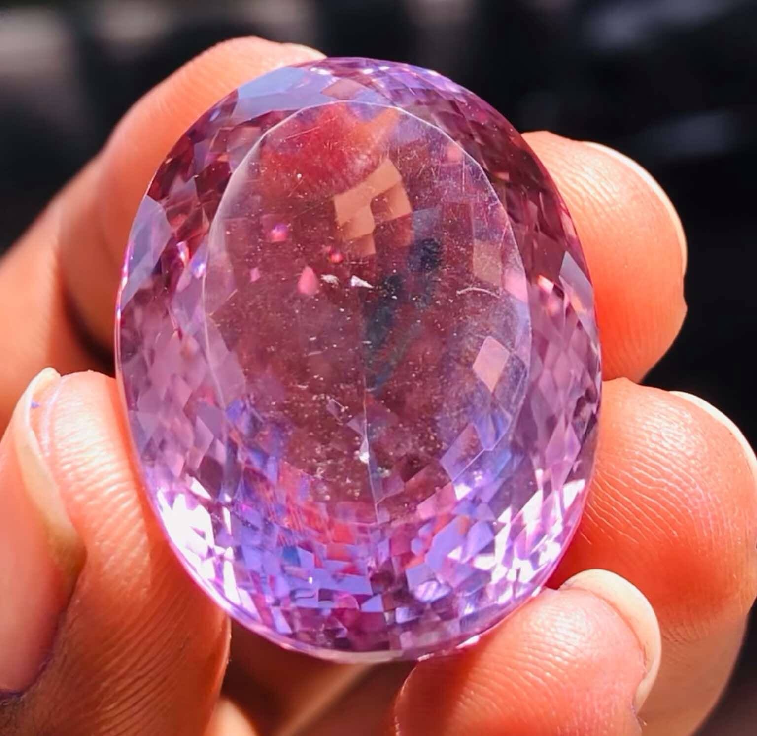 Untreated 79.00 Cts Genuine Amethyst Faceted Loose Gemstone Untreated 79.00 Cts Genuine Amethyst Faceted Loose Gemstone