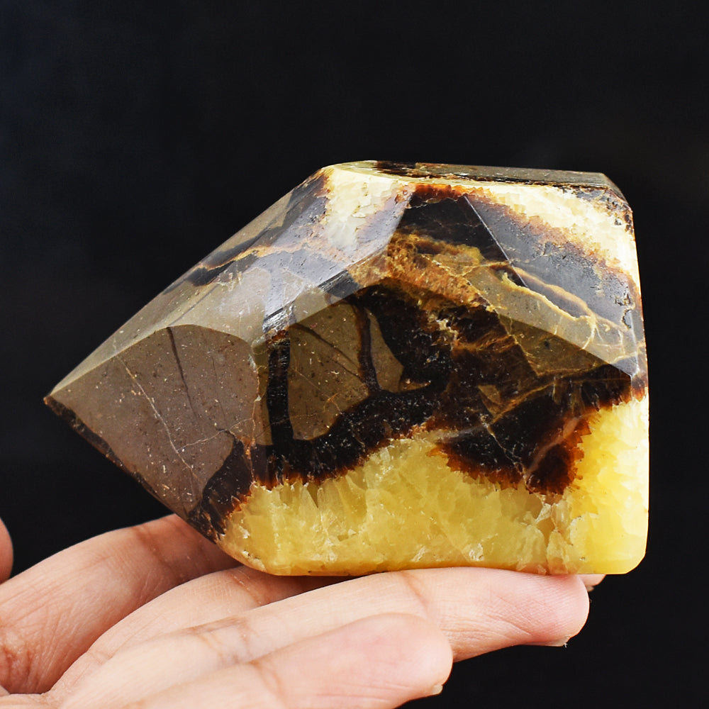 Beautiful 1375.00 Cts Genuine Septarian Agate Free Form Crystal Specimen Gemstone Tower Beautiful 1375.00 Cts Genuine Septarian Agate Free Form Crystal Specimen Gemstone Tower