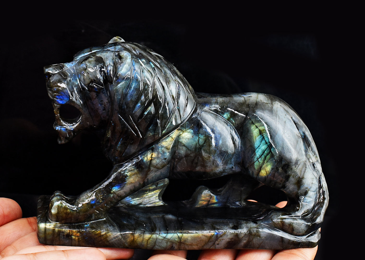 Exclusive 4350.00 Cts  Genuine Amazing Flash Labradorite Hand Carved Crystal Gemstone Lion  Carving Exclusive 4350.00 Cts  Genuine Amazing Flash Labradorite Hand Carved Crystal Gemstone Lion  Carving