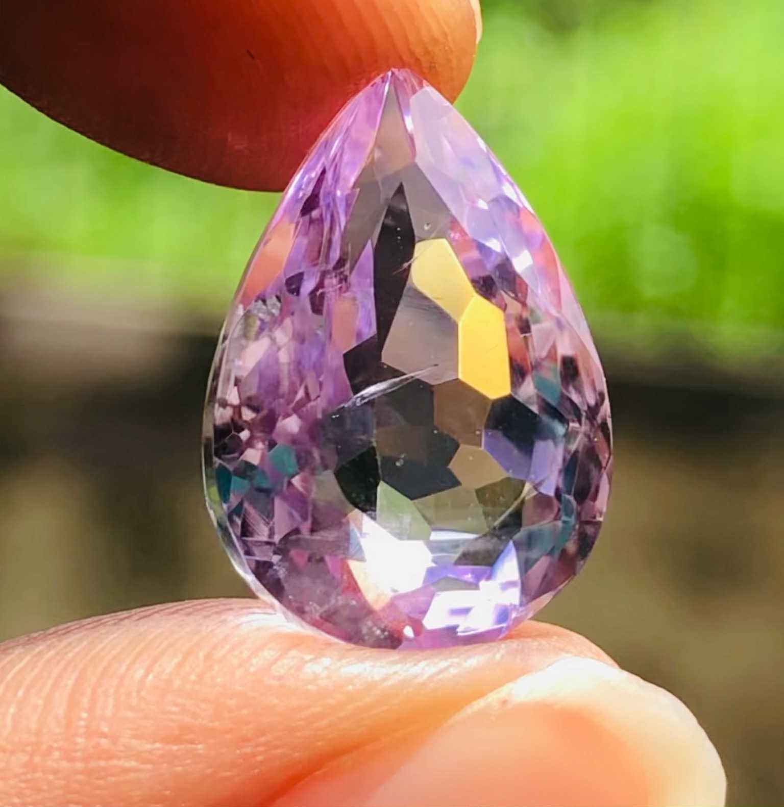 Fabulous 9.00 Cts Genuine Amethyst Faceted Loose Gemstone Fabulous 9.00 Cts Genuine Amethyst Faceted Loose Gemstone