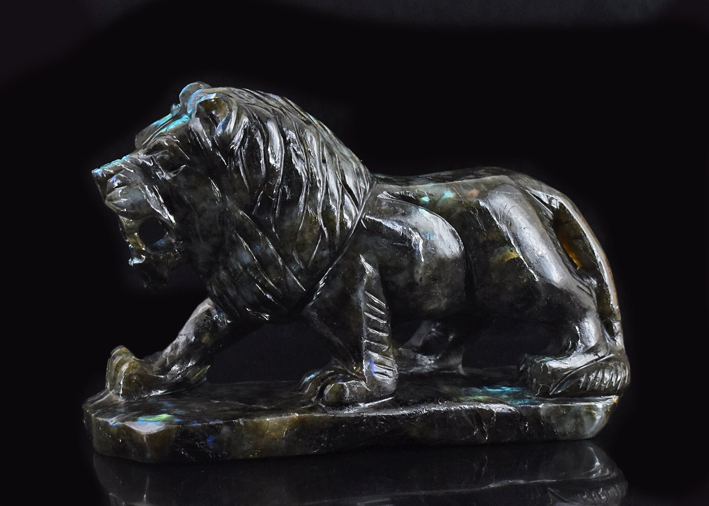 Craftsmen 6624.00 Cts Genuine Blue Flash Labradorite Hand Carved Crystal Gemstone Carving Lion Craftsmen 6624.00 Cts Genuine Blue Flash Labradorite Hand Carved Crystal Gemstone Carving Lion
