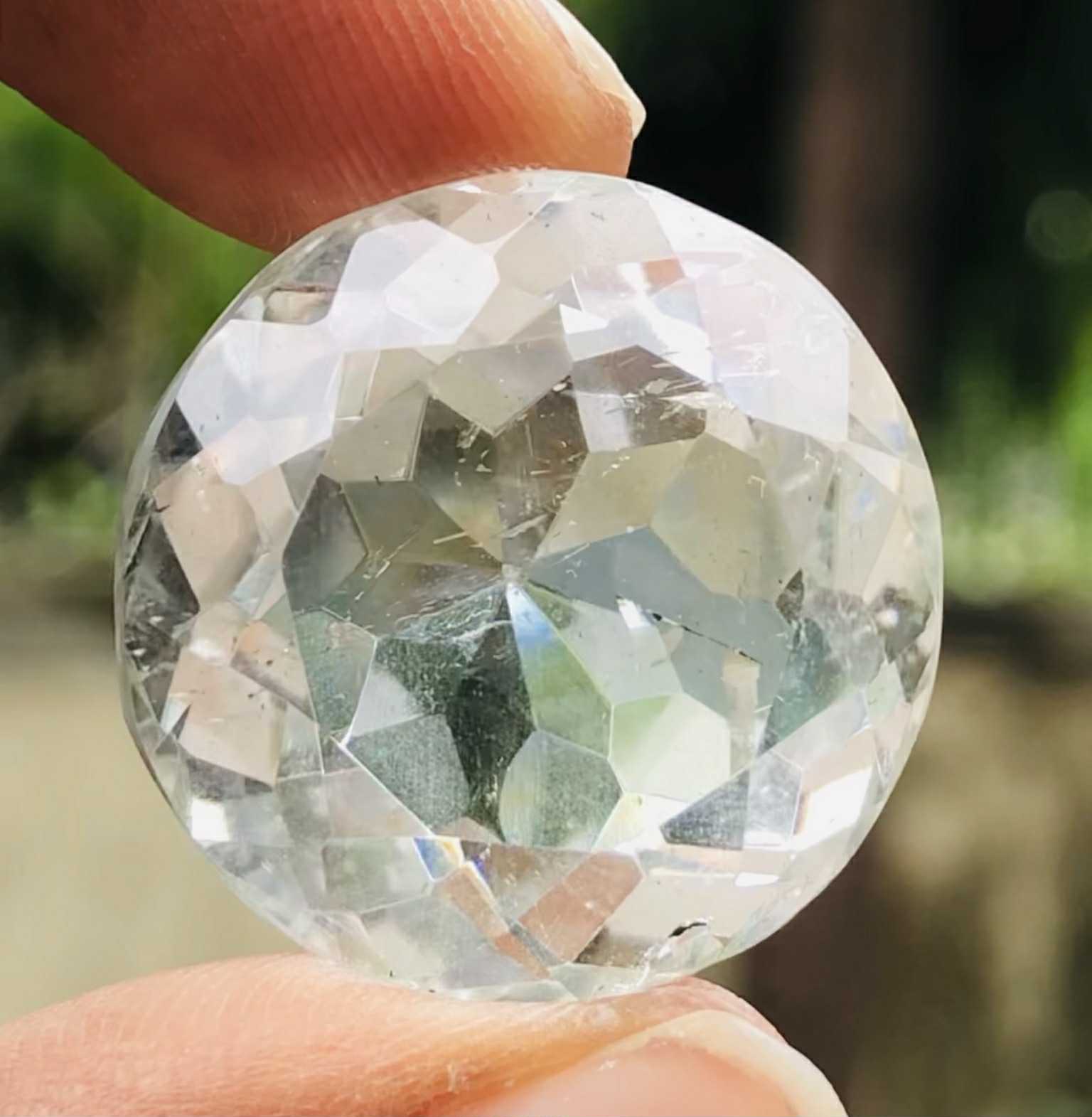 Artisian 50.00 Cts Genuine White Quartz Faceted Loose Gemstone Artisian 50.00 Cts Genuine White Quartz Faceted Loose Gemstone