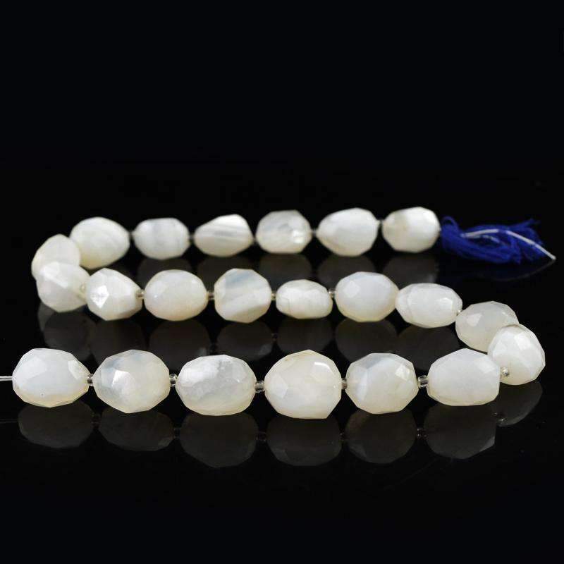 gemsmore:Amazing White Agate Beads Strand Natural Faceted Drilled gemsmore:Amazing White Agate Beads Strand Natural Faceted Drilled