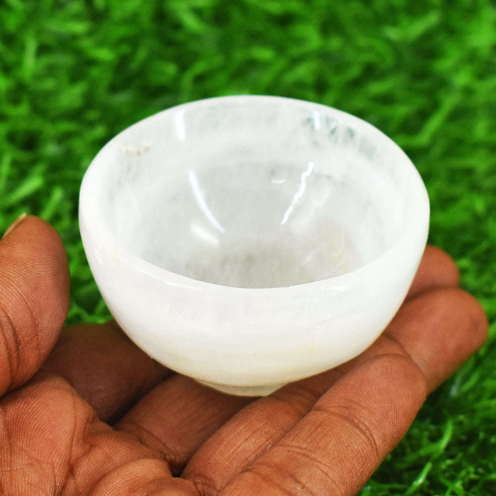 gemsmore:Beautiful White Quartz Hand Carved Genuine Crystal Gemstone Carving Healing Bowl gemsmore:Beautiful White Quartz Hand Carved Genuine Crystal Gemstone Carving Healing Bowl