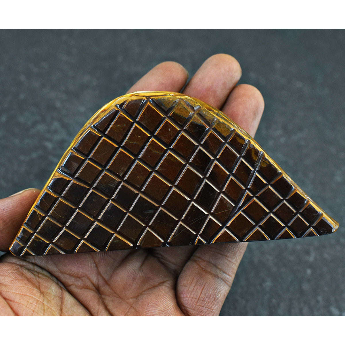 gemsmore:Craftsmen Tiger Eye  Hand Carved Genuine Crystal Gemstone Carving Mughal Carved Cabochon gemsmore:Craftsmen Tiger Eye  Hand Carved Genuine Crystal Gemstone Carving Mughal Carved Cabochon