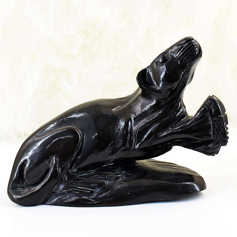 gemsmore:Exclusive Spinel Hand Carved Sea Lion gemsmore:Exclusive Spinel Hand Carved Sea Lion