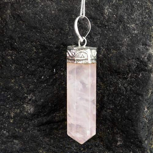 gemsmore:Natural Pink Rose Quartz Healing Point Pendant gemsmore:Natural Pink Rose Quartz Healing Point Pendant