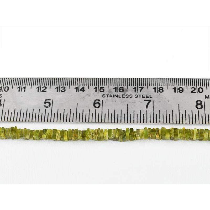 gemsmore:Natural Untreated Green Garnet Drilled Beads Strand gemsmore:Natural Untreated Green Garnet Drilled Beads Strand