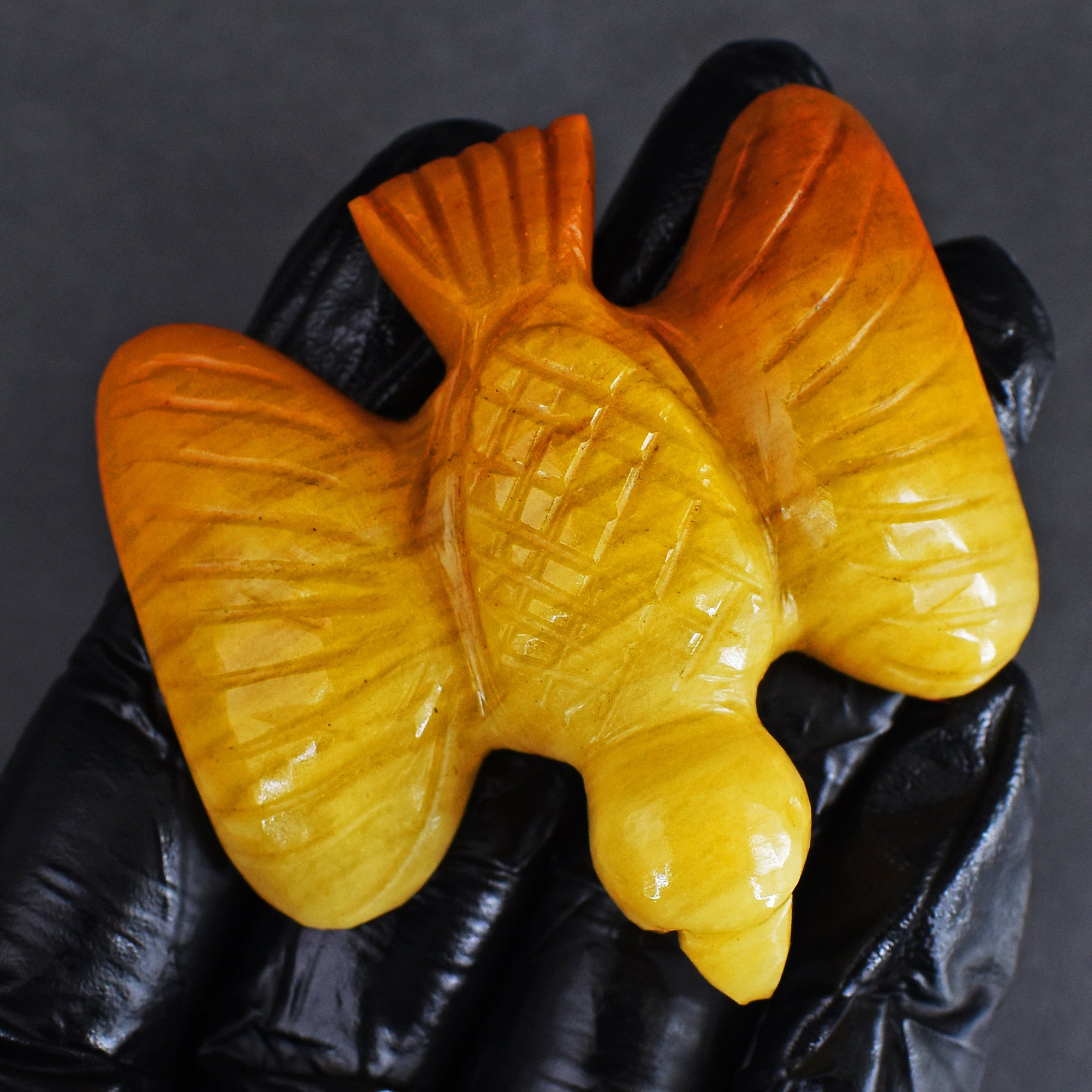 Amazing 202.00 Carats Genuine Aventurine Crystal Gemstone Hand Carved Bird 2026 Collection