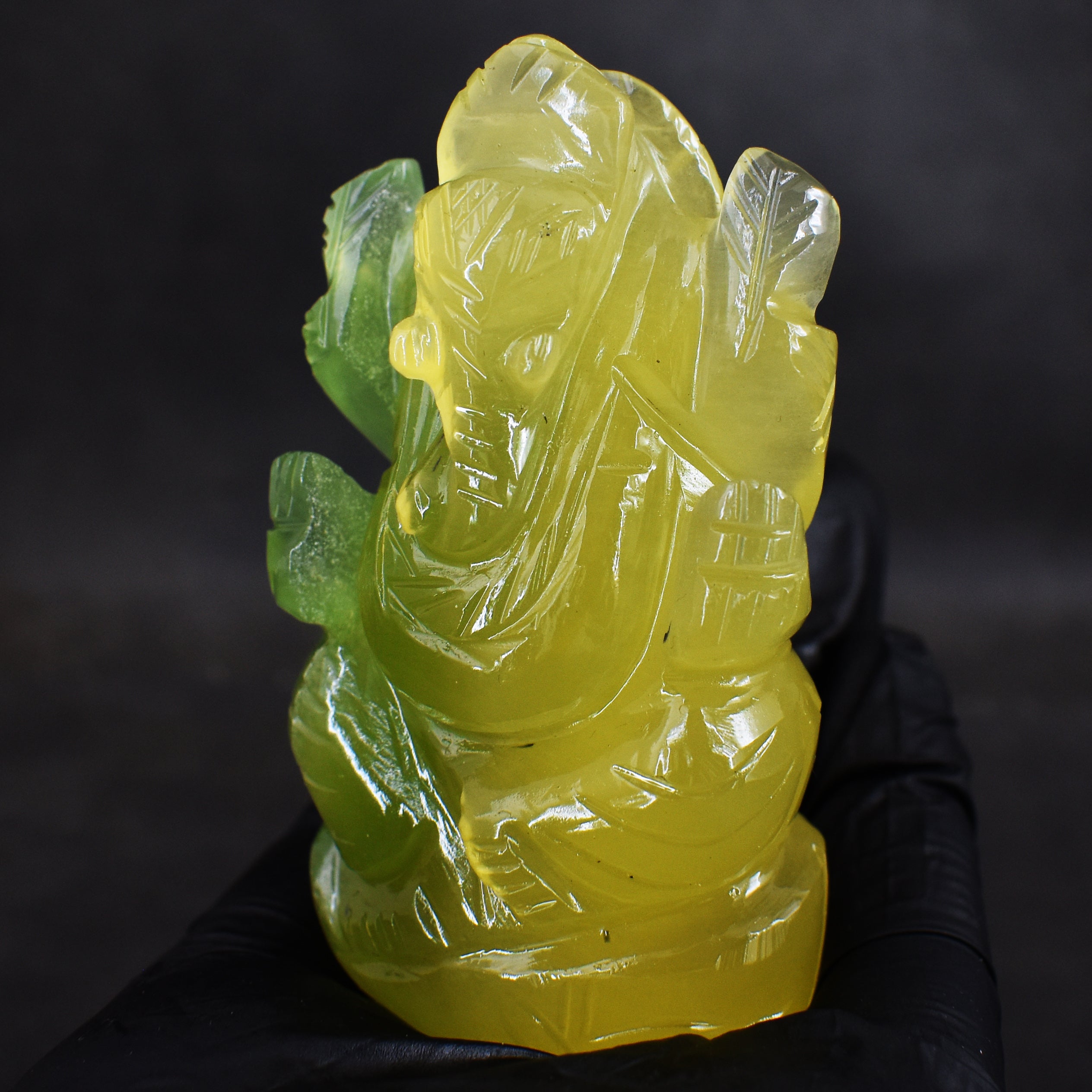 Miraculous 594.00 Cts Genuine Multicolor Fluorite Hand Carved Premium Lord Ganesha Crystal