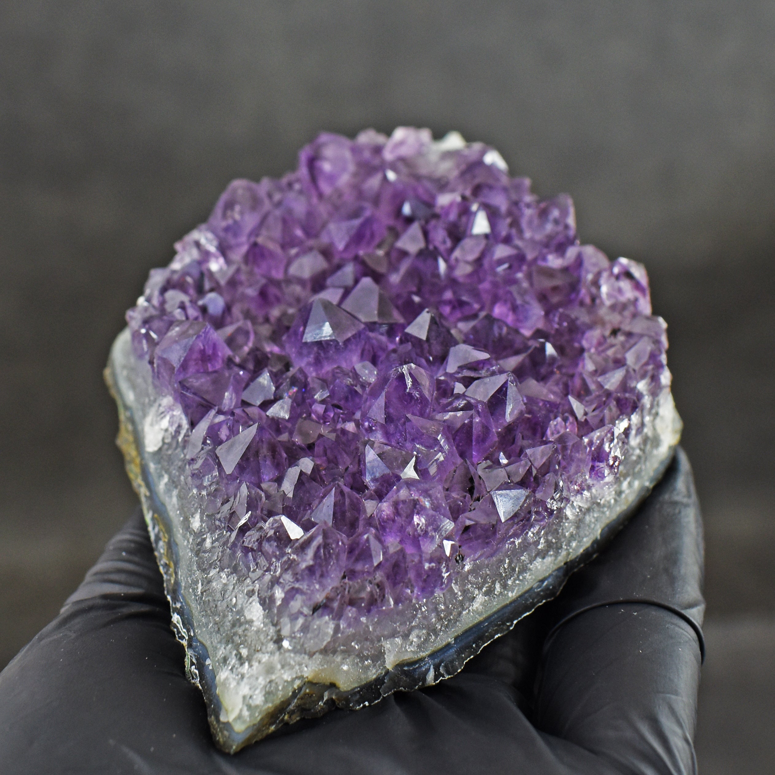 Pleasing 932.00 Cts Genuine Amethyst Crystal Specimen Healing Cluster Gemstone