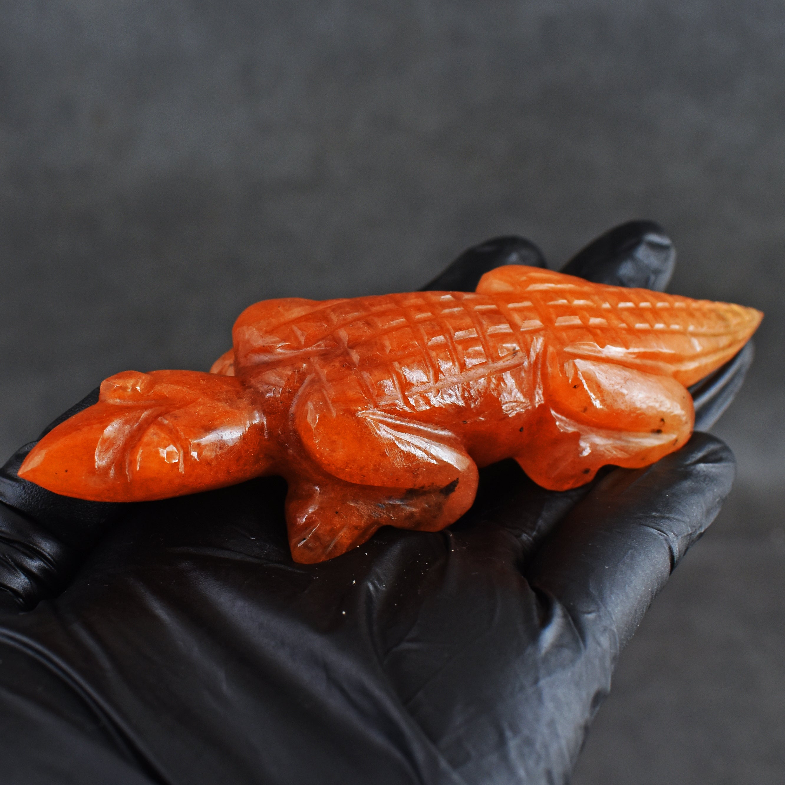 Amazing 490.00 Cts Genuine Aventurine Hand Carved Lizard 2026 Collection