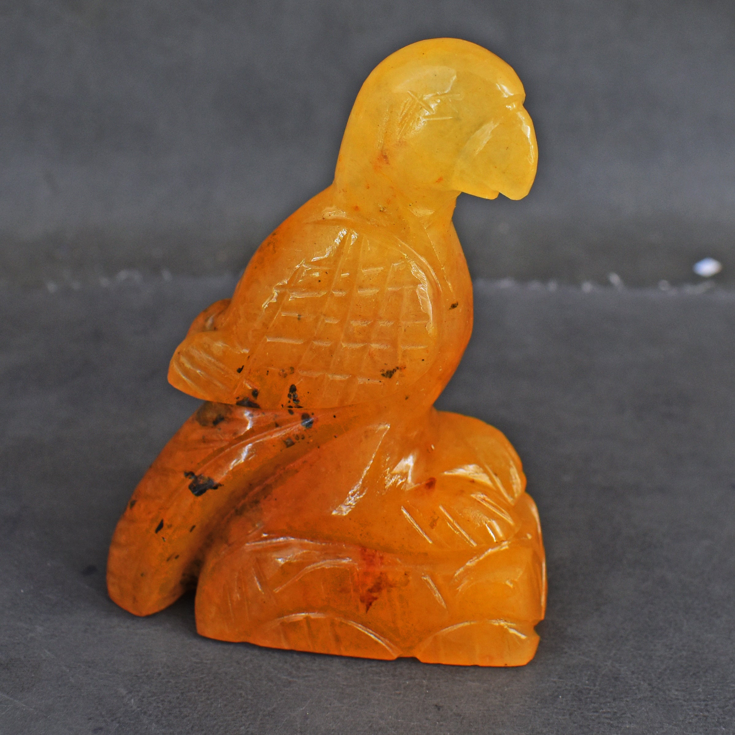 Genuine 640.00 Cts Genuine Aventurine Hand Carved Parrot 2026 Collection