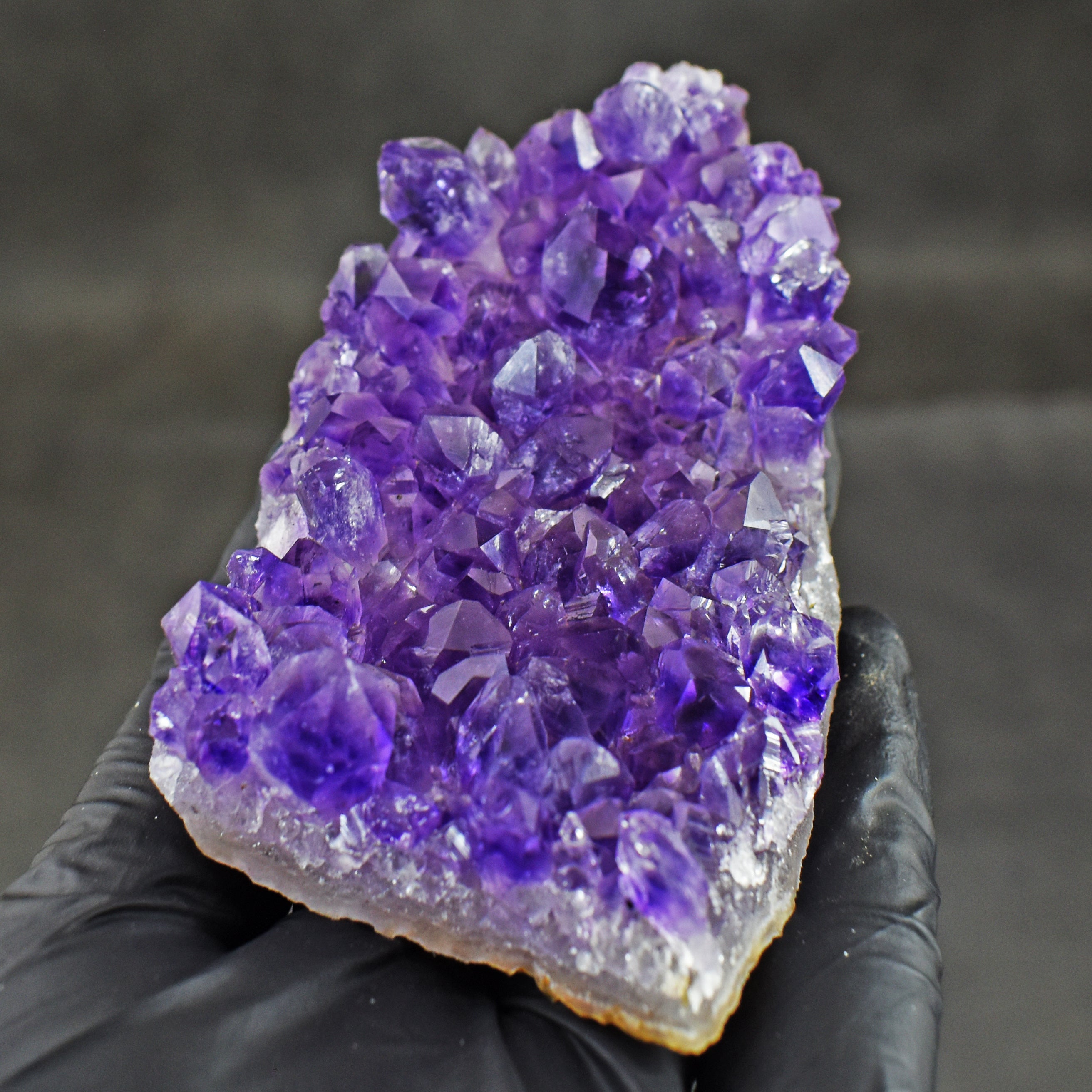 Delightful 539.00 Cts Genuine Amethyst Crystal Specimen Healing Cluster Gemstone