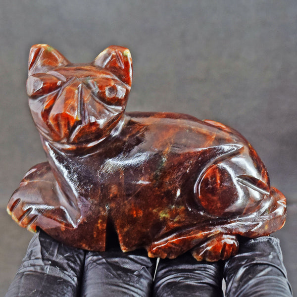 Artisian 839.00 Cts Genuine Garnet Carved Premium Cat Crystal 2026 Collection