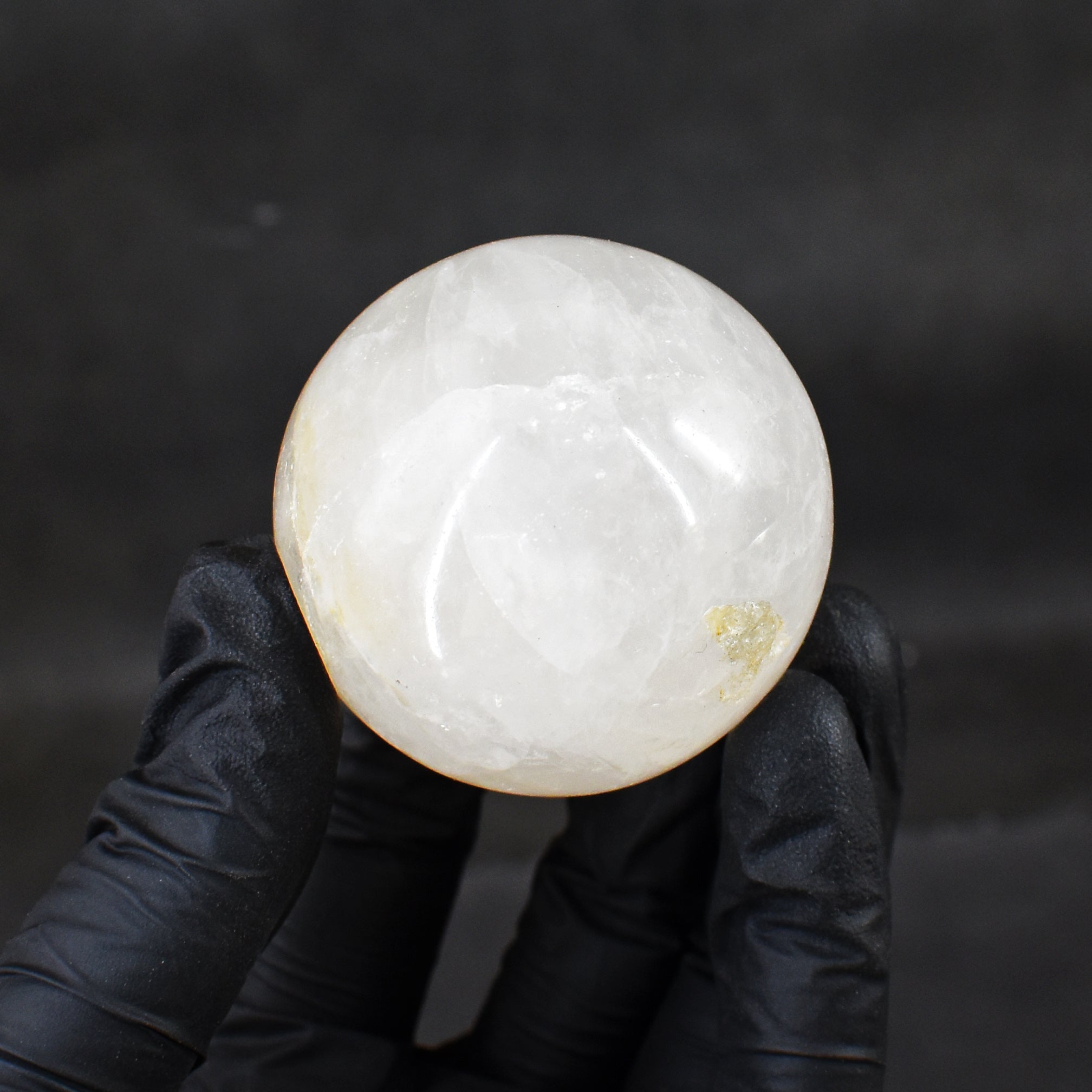 Elegant 557.00 Carats Genuine White Quartz Hand Carved Crystal Healing Gemstone Sphere