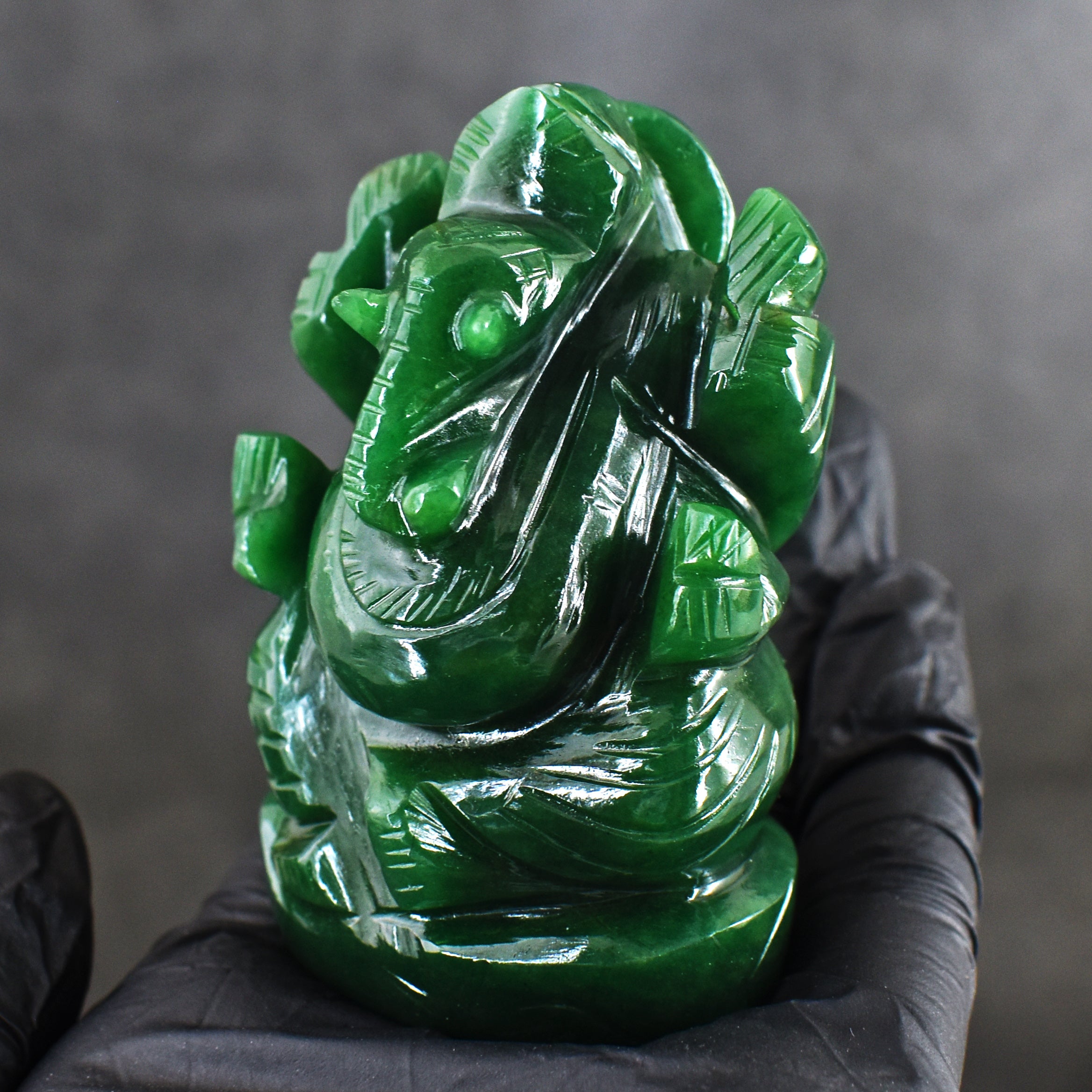 Beautiful 648.00 Cts Genuine Green Jade Divine Hand Carved Crystal Lord Ganesha Idol Gemstone Carving