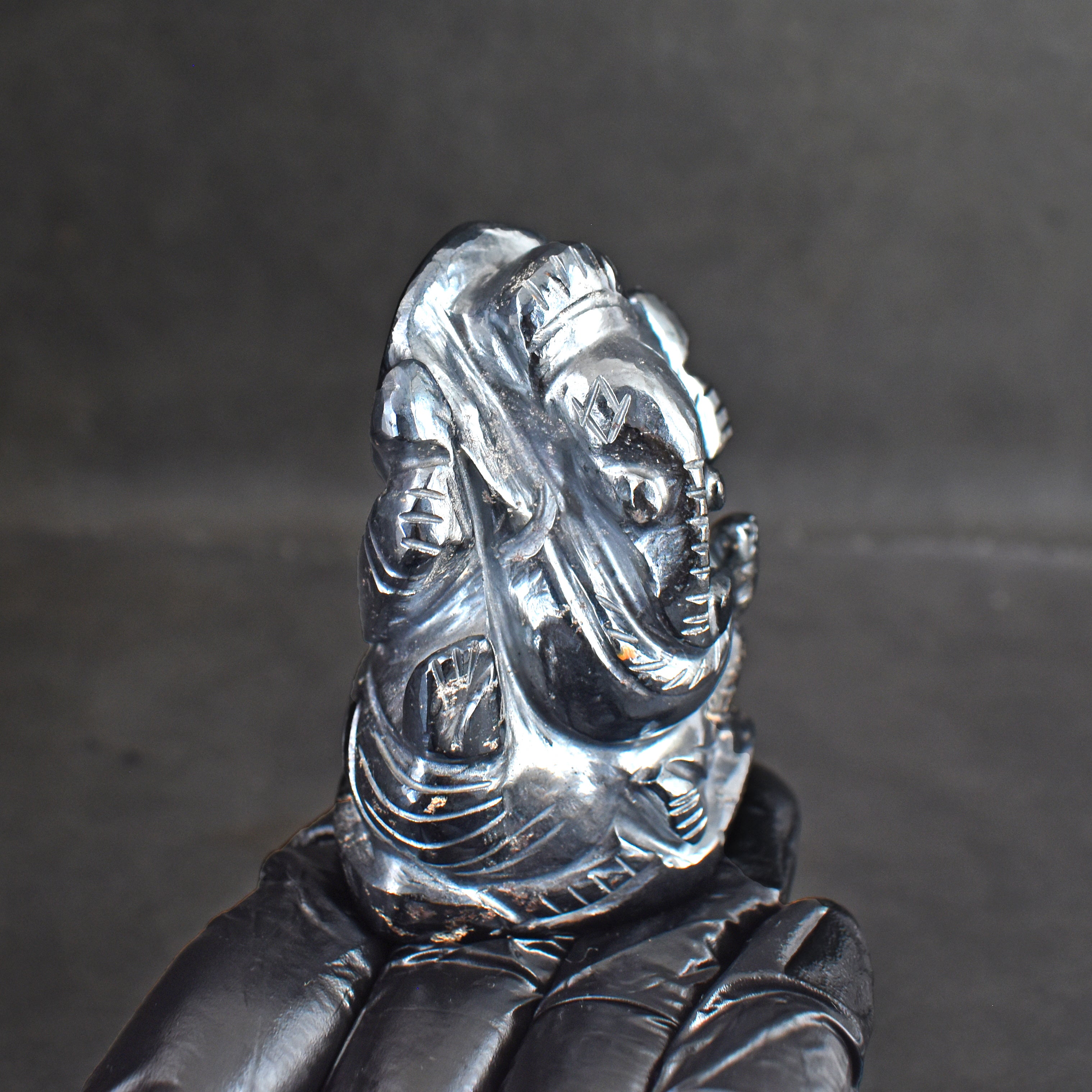 Artisian 1230.00 Carats Genuine Hematite Divine Hand Carved Crystal Gemstone Lord Ganesha Carving