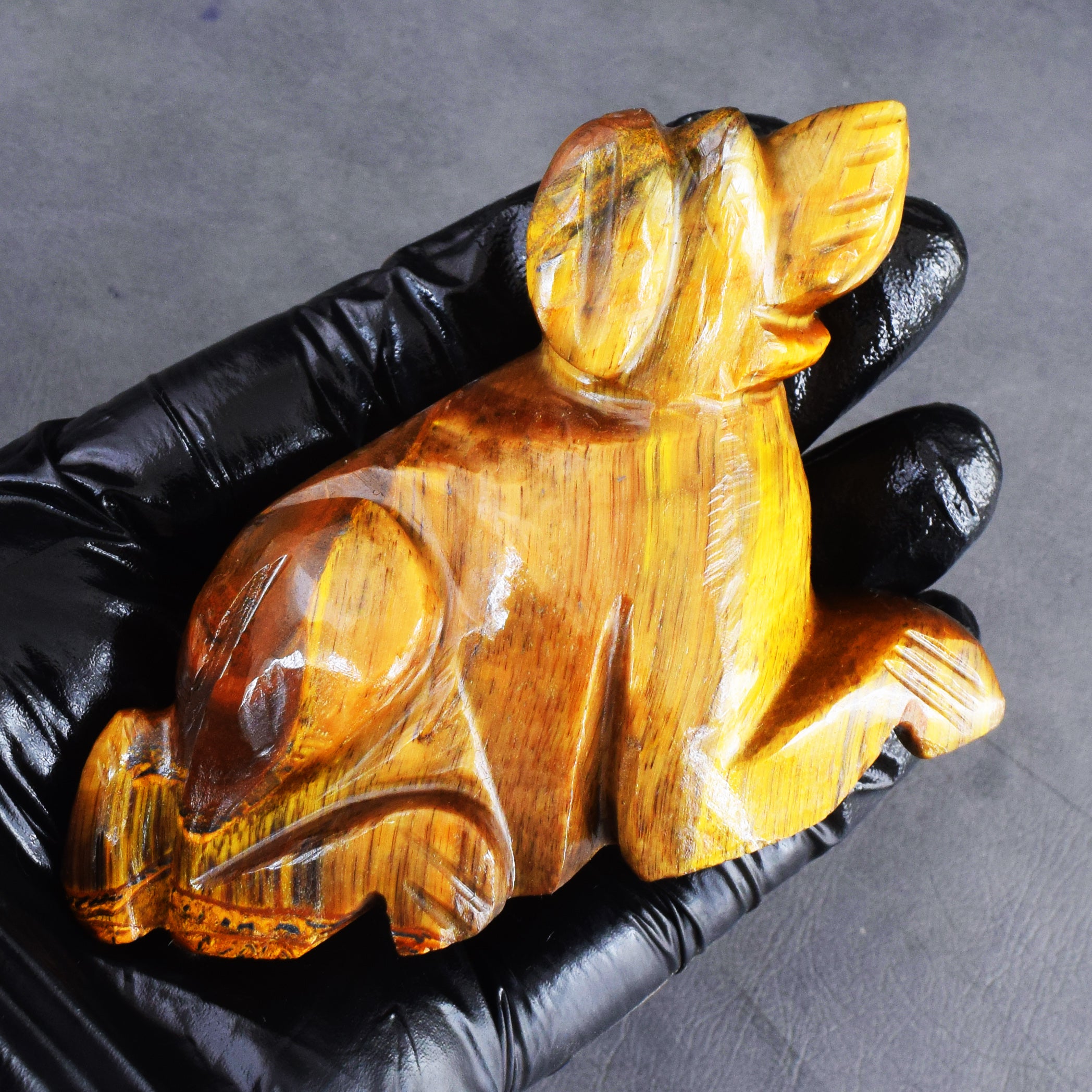 Stunning 659.00 Cts Genuine Tiger Eye Hand Carved Genuine Crystal Gemstone Carving Dog 2026 Collection