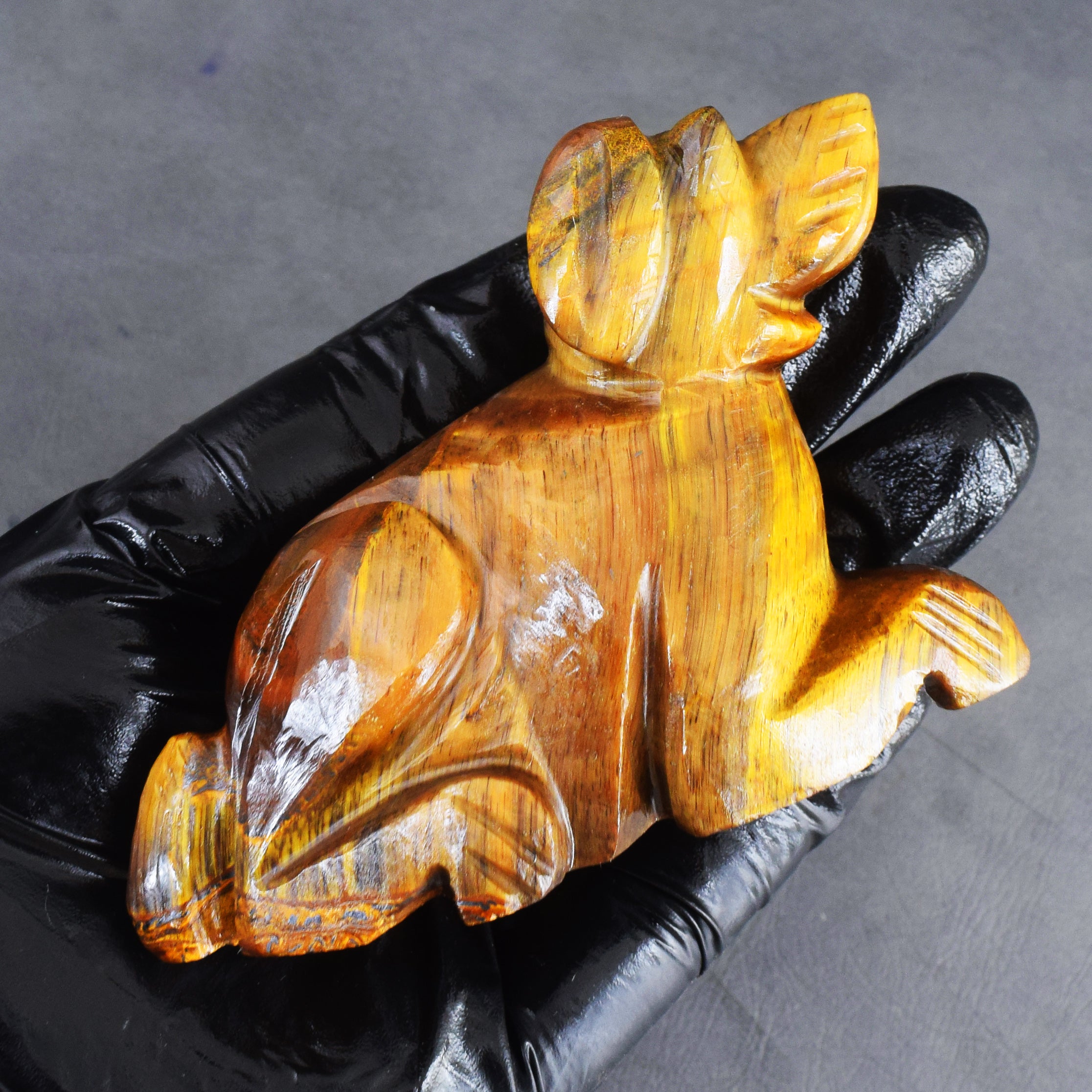 Stunning 659.00 Cts Genuine Tiger Eye Hand Carved Genuine Crystal Gemstone Carving Dog 2026 Collection