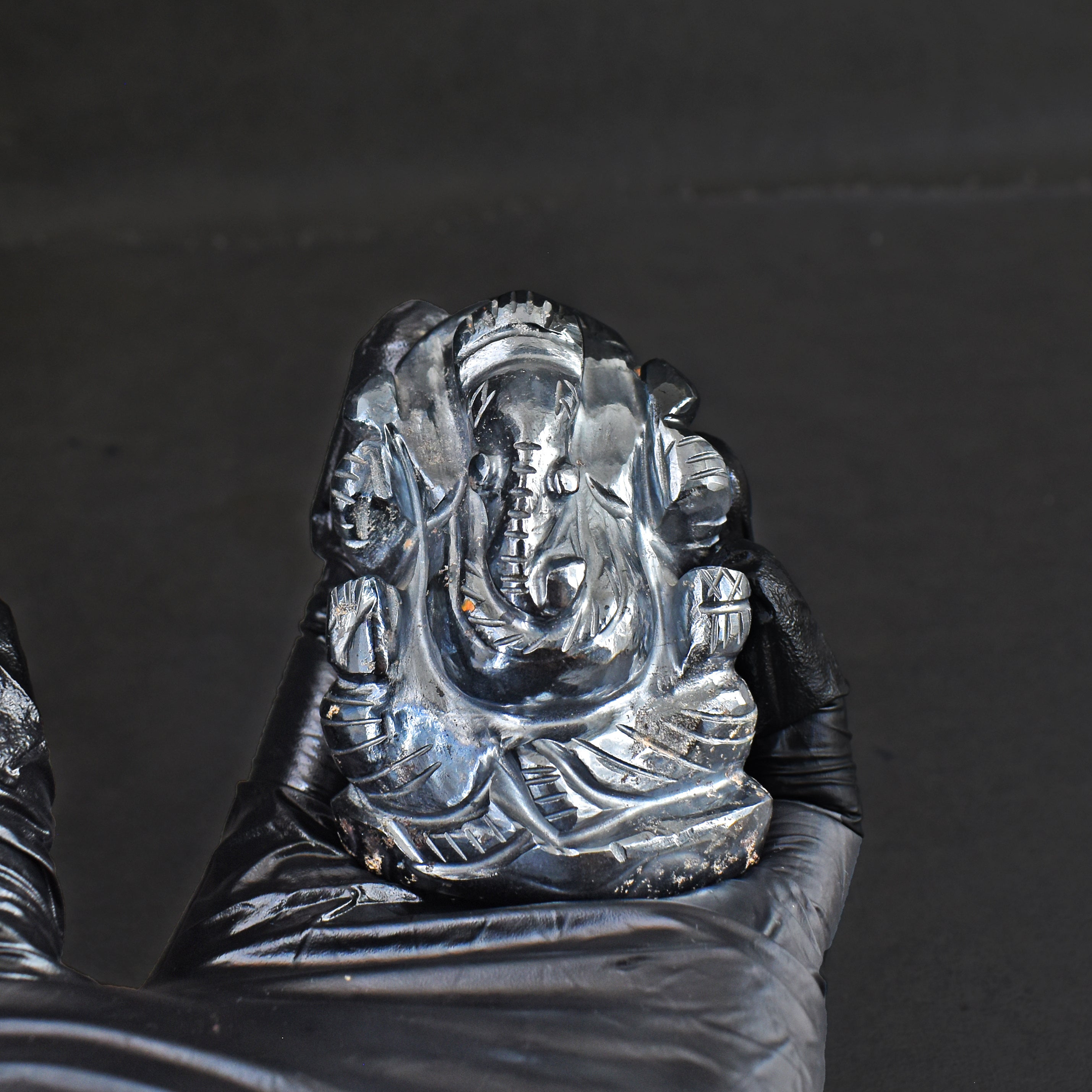Artisian 1230.00 Carats Genuine Hematite Divine Hand Carved Crystal Gemstone Lord Ganesha Carving
