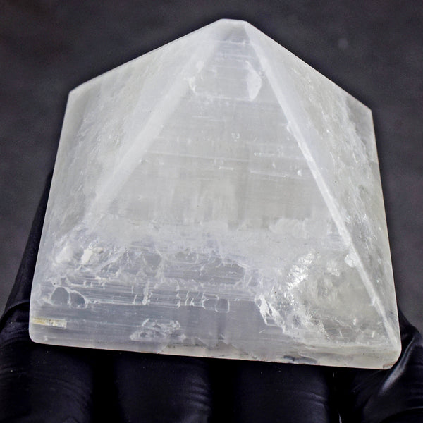 Gracious 530.00 Cts Genuine White Quartz Crystal Specimen Divine Pyramid