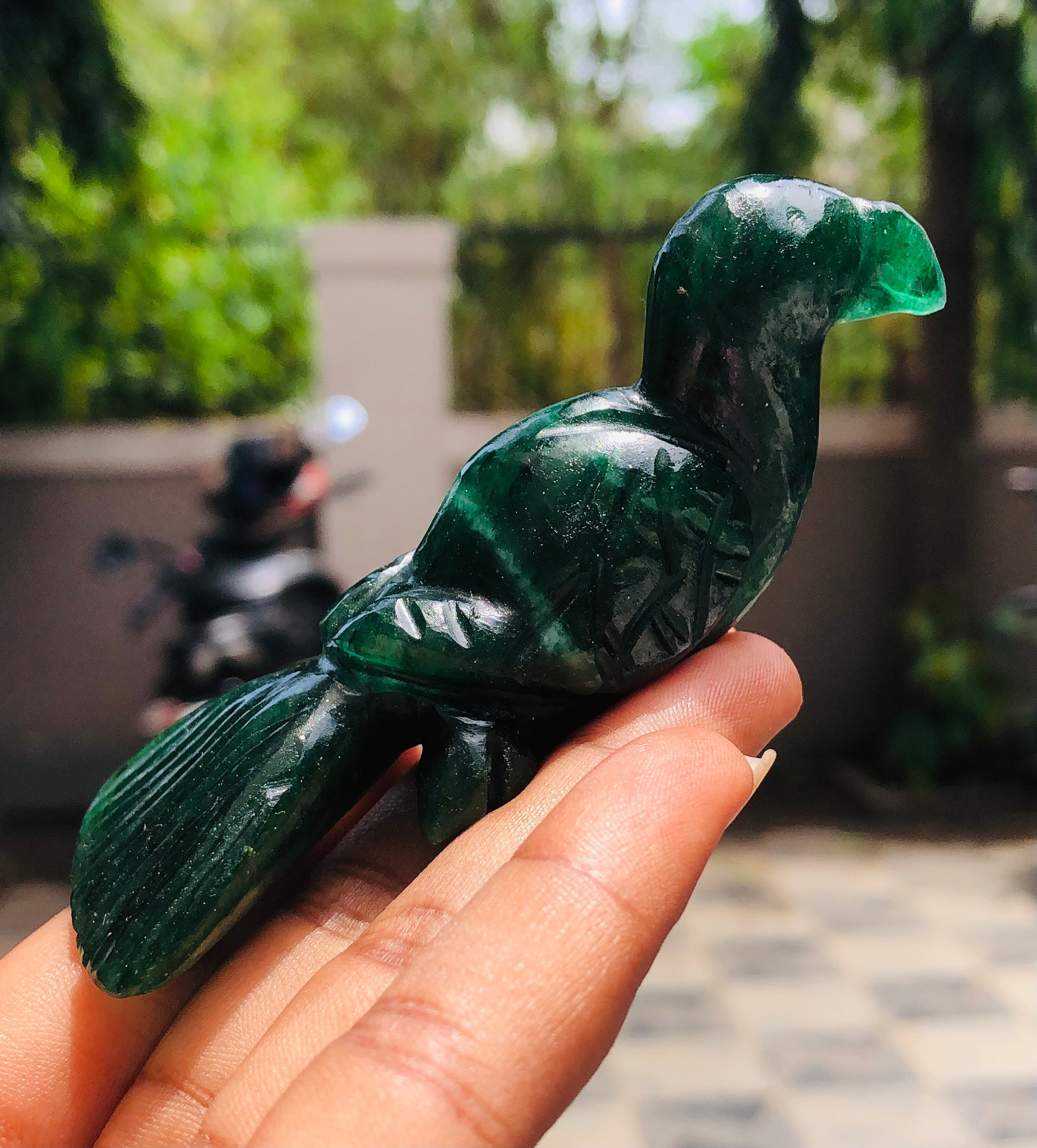 Amazing Genuine 284.00 Cts Green Jade Crystal Gemstone Hand Carved Bird 2026  Collection