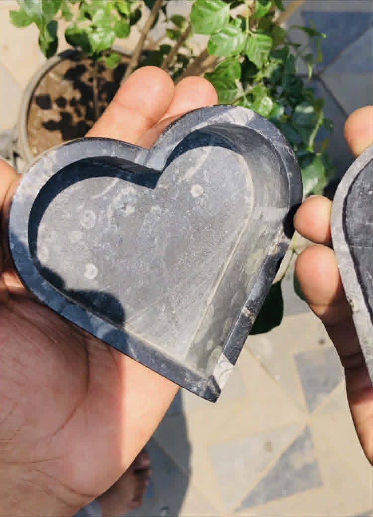 Stunning  2187.00 Cts Genuine Orthoceras Crystal Specimen Heart Shape Box