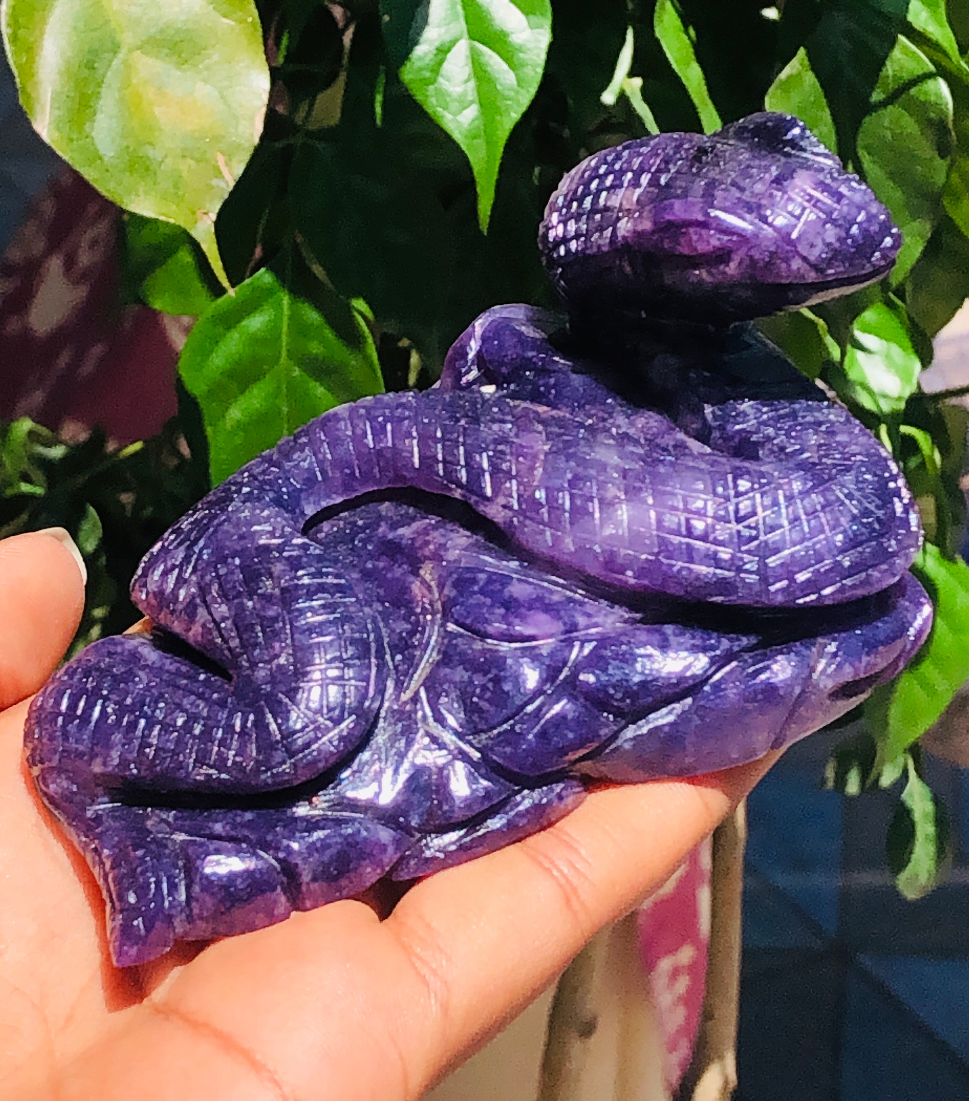 Amazing 1266.00 Cts Genuine Lepidolite Hand Carved Genuine Crystal Gemstone Carving Snake 2026  Collection
