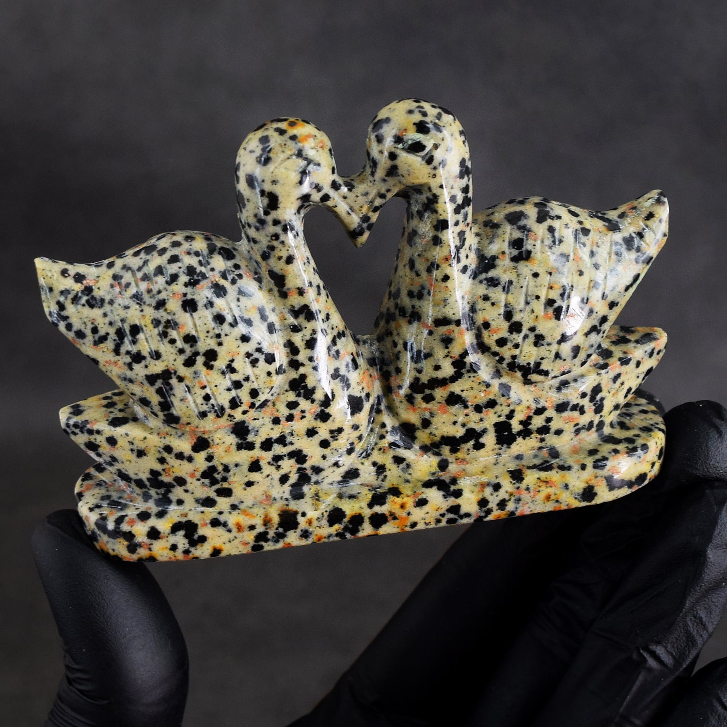 Gracious 962.00 Cts Genuine Dalmation Jasper Carved Love Premium Swan Pair