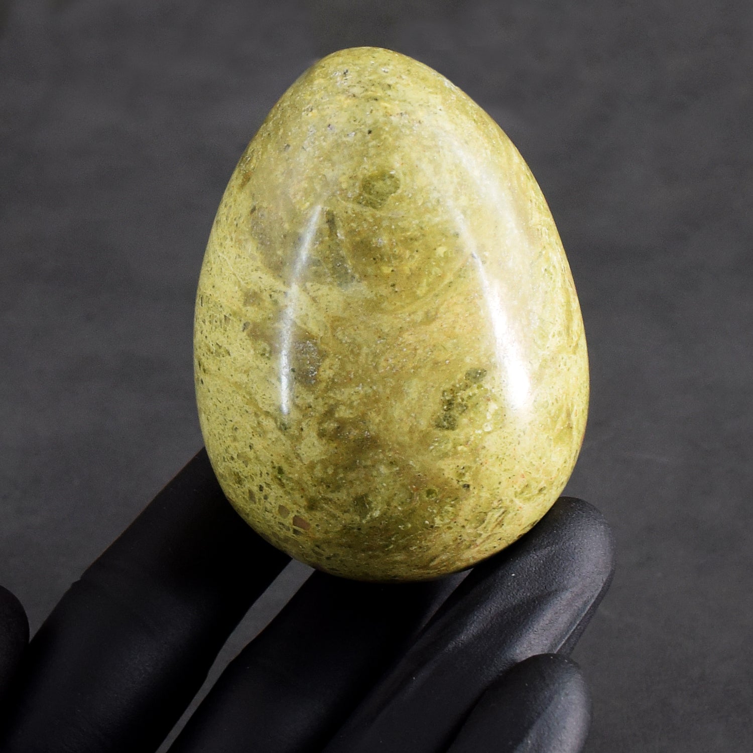 Exclusive 1126.00 Cts Genuine Blood Green Unakite Healing Premium Crystal Egg
