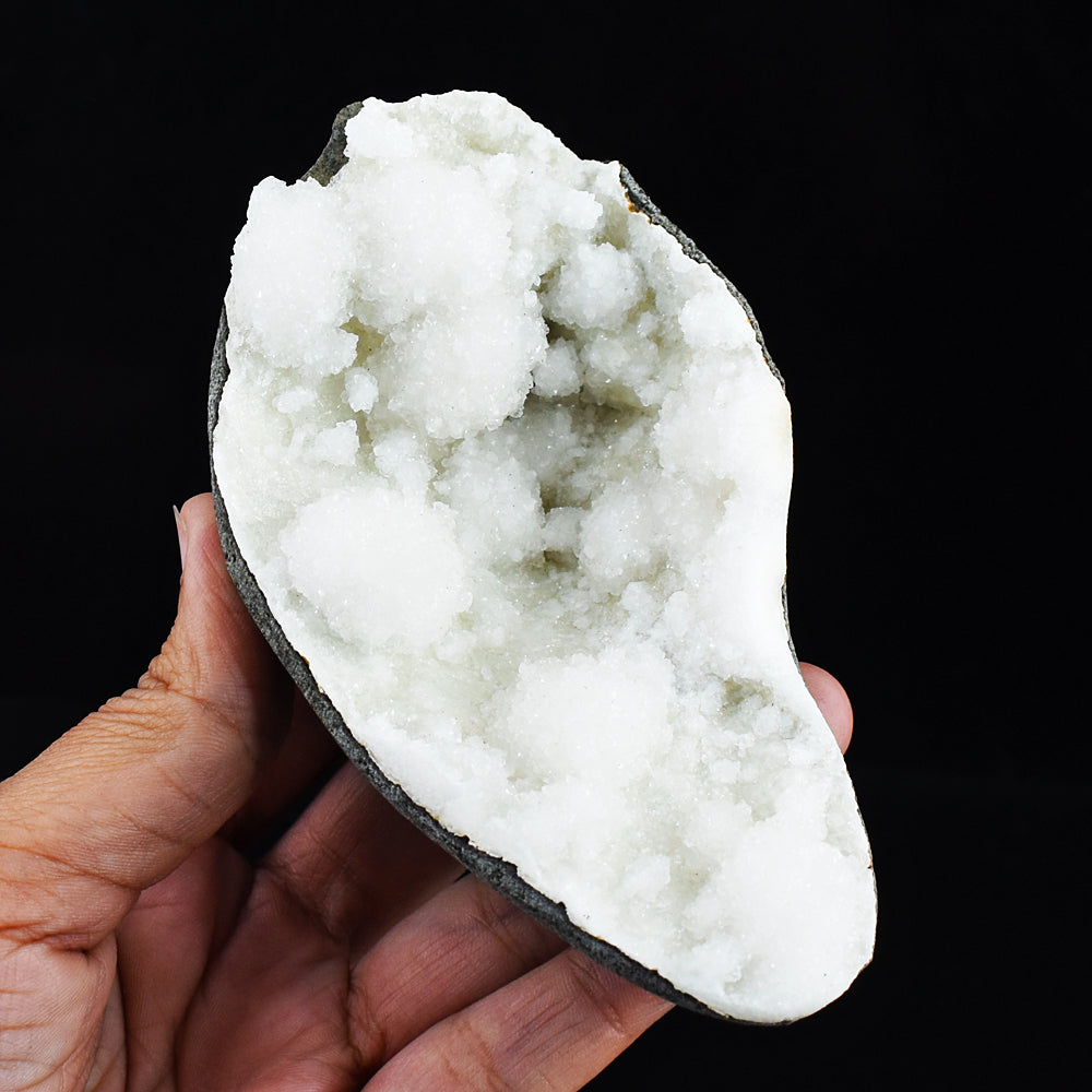 Exclusive 1127.00 Cts Genuine Chalcedony Crystal Specimen Gemstone