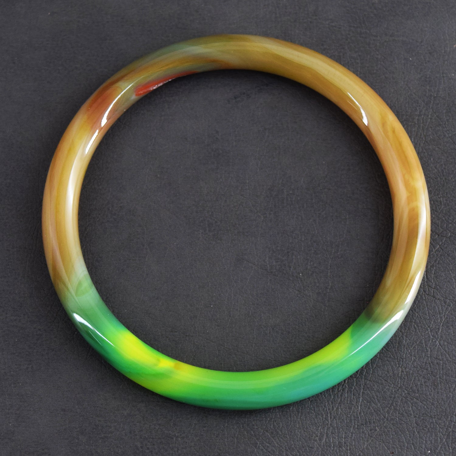 Gracious 92.00 Cts Genuine Onyx Gemstone Crystal Specimen Premium Fancy Bangle