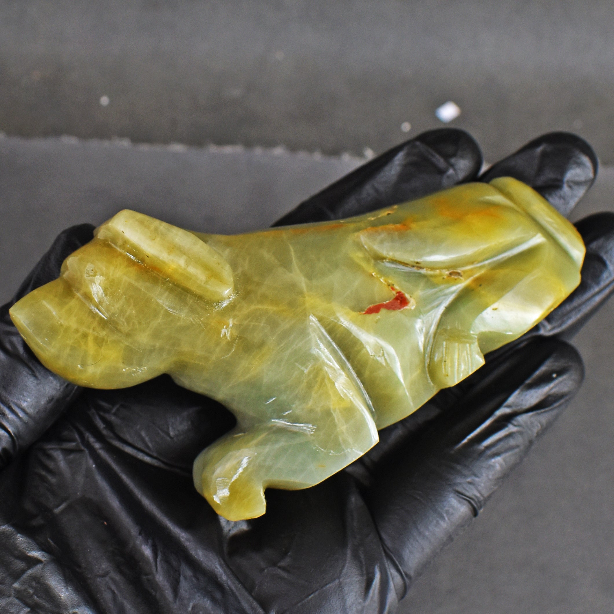 Natural 645.00 Carat Genuine Serpentine Hand Carved Crystal Gemstone Carving Dog  2026  Collection