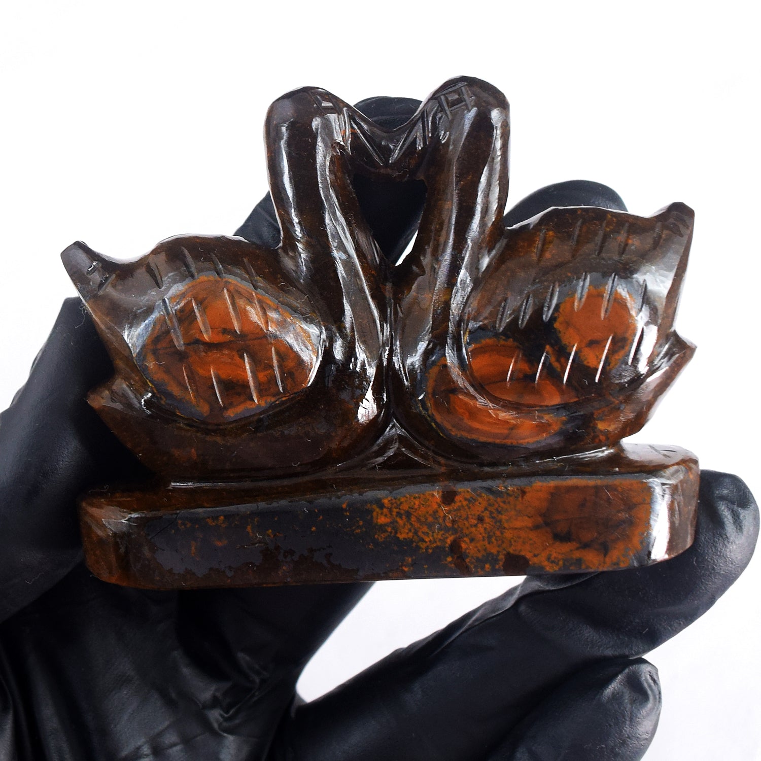 Awesome 587.00 Cts Genuine Tiger Eye Love Carved Premium Swan Pair