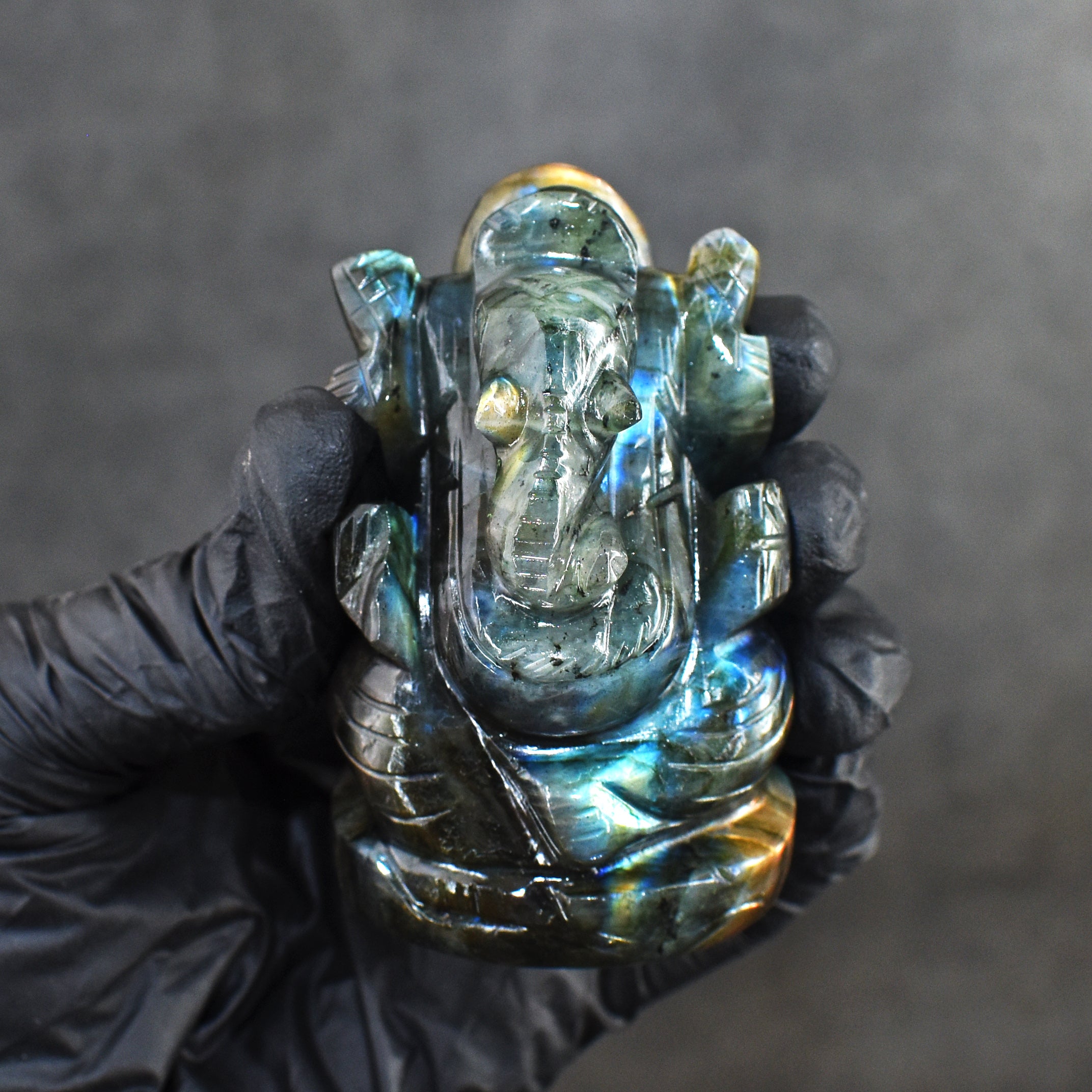 Gorgeous 630.00 Cts Genuine Blue Flash Labradorite Divine Hand Carved Crystal Lord Ganesha Gemstone Carving
