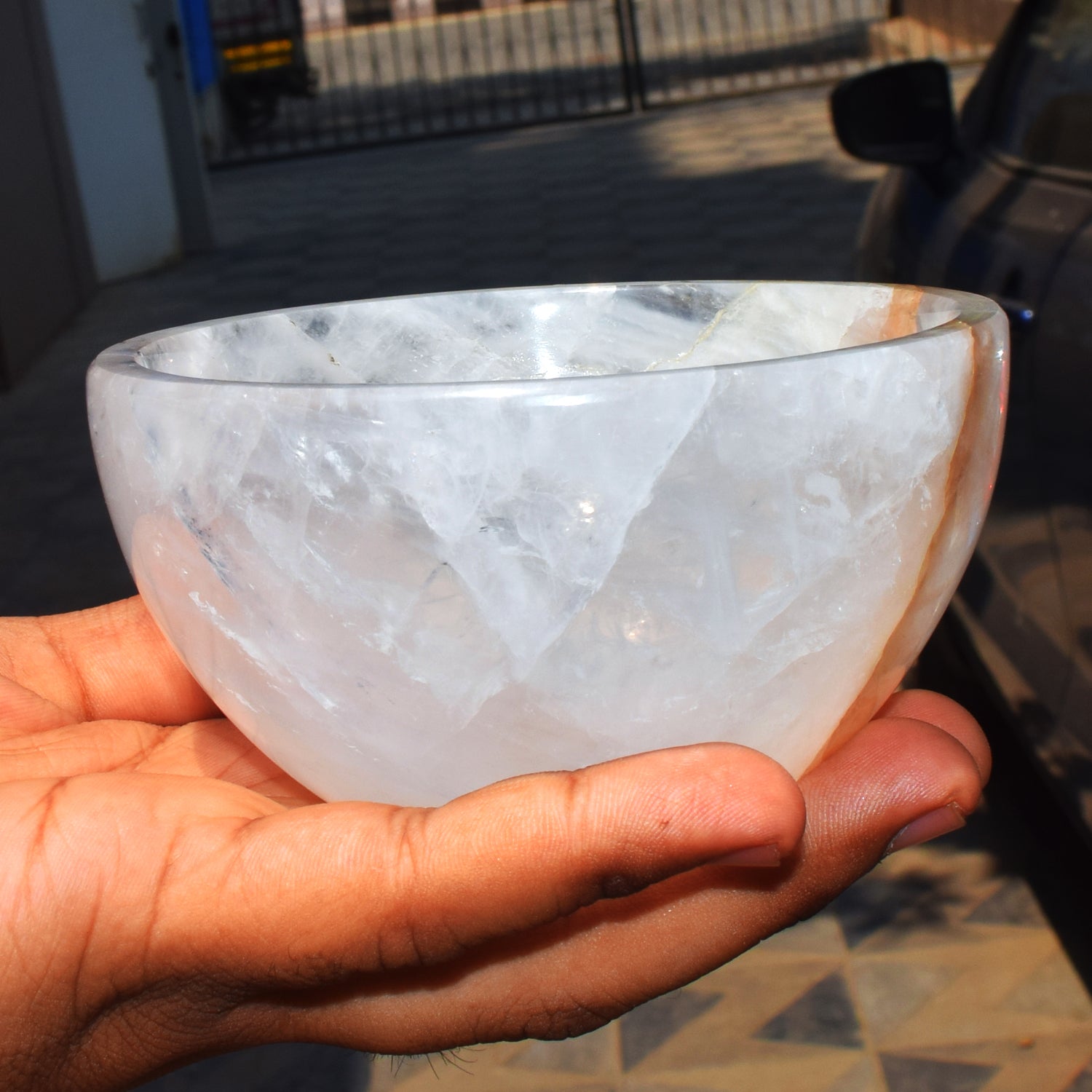 Glamourous 2188.00 Carats Genuine White Quartz Hand Carved Crystal Gemstone Carving Big Bowl