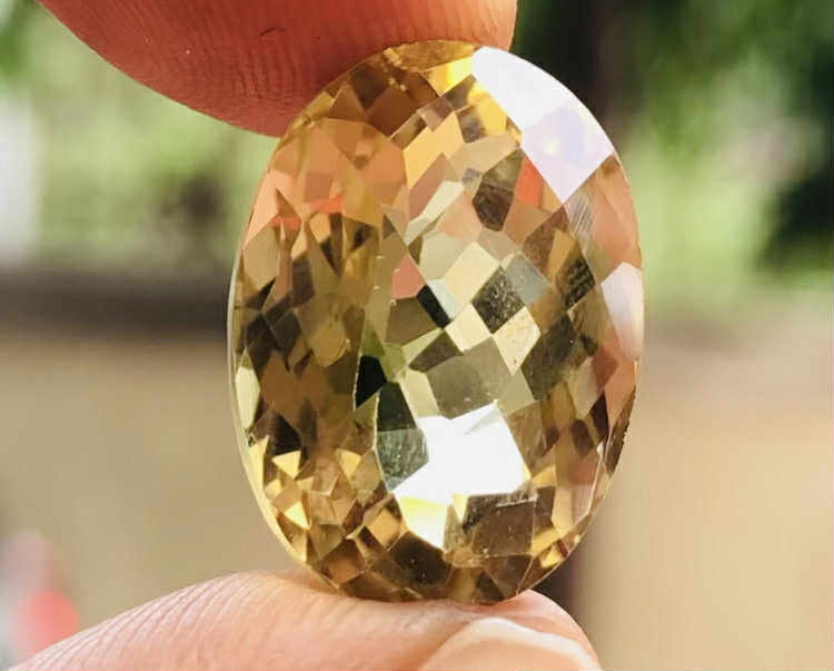 Stunning 14.00 Cts Genuine Citrine Faceted Loose Gemstone