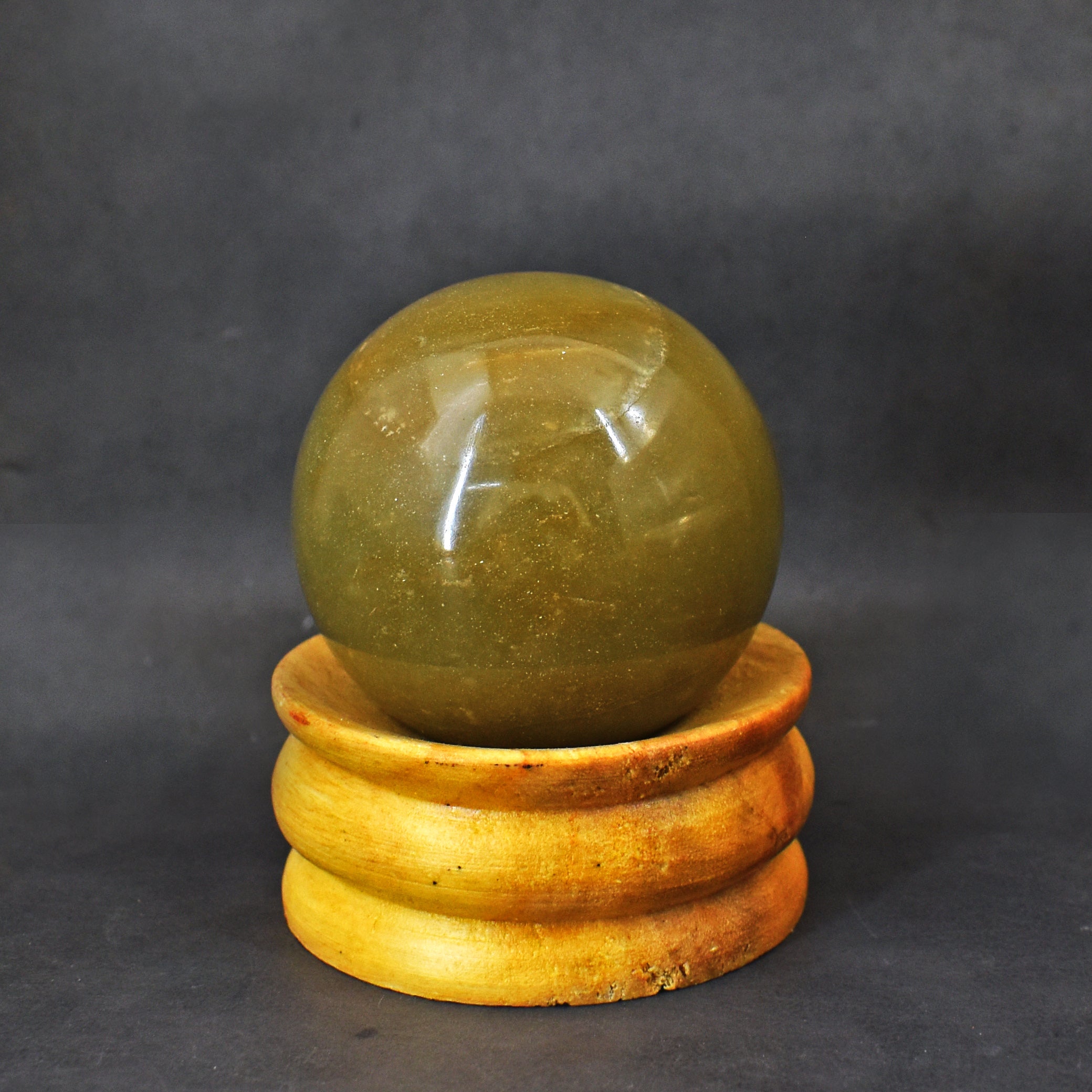 Cordial 900.00 Cartas Genuine Aventurine Hand Carved Crystal Healing Gemstone Sphere