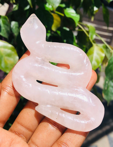 Amazing 290.00 Cts Genuine  Rose Quartz Hand Carved  Crystal Gemstone Carving Snake 2026 Collection