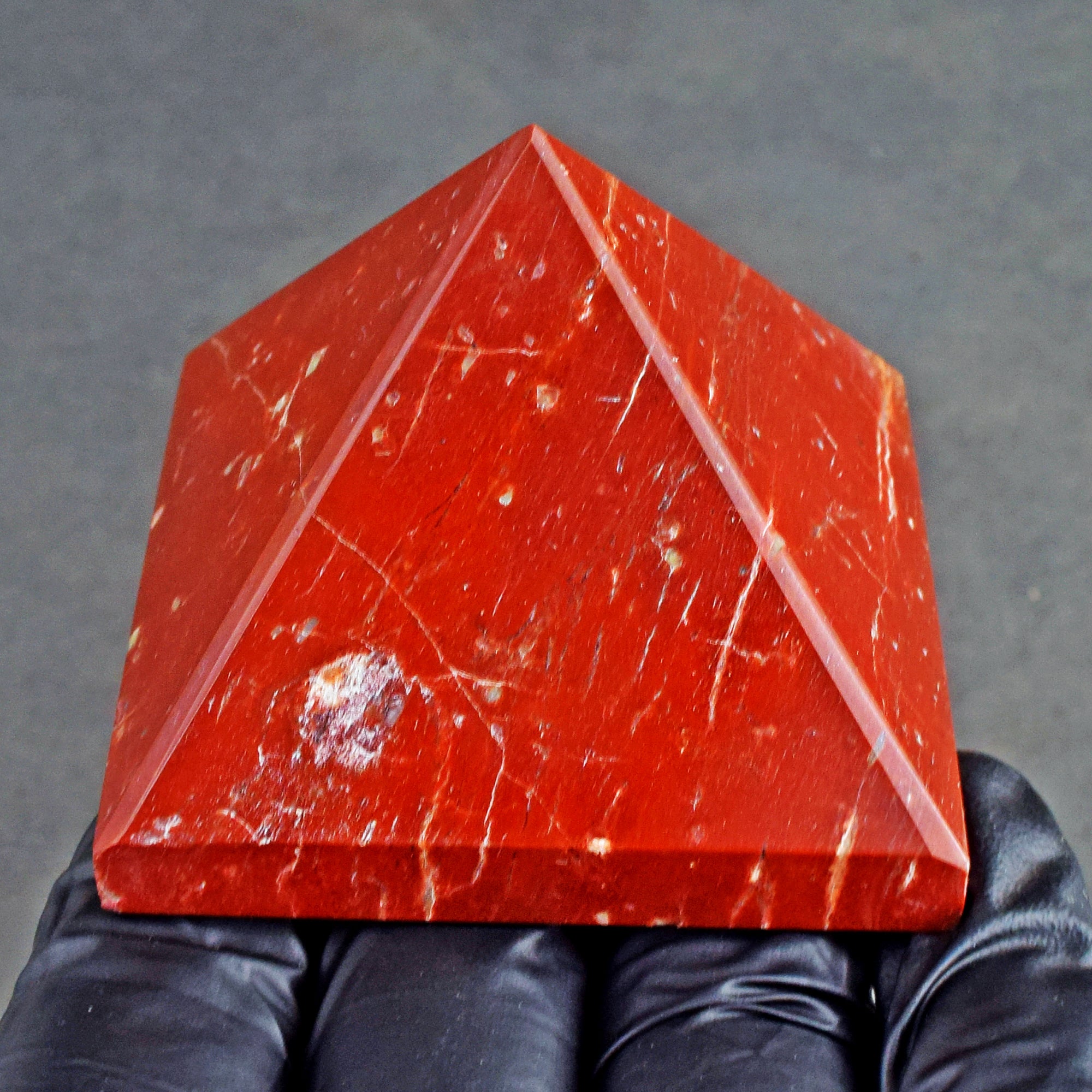 Gorgeous 480.00 Cts Genuine Red Jasper Crystal Specimen Healing Divine Pyramid