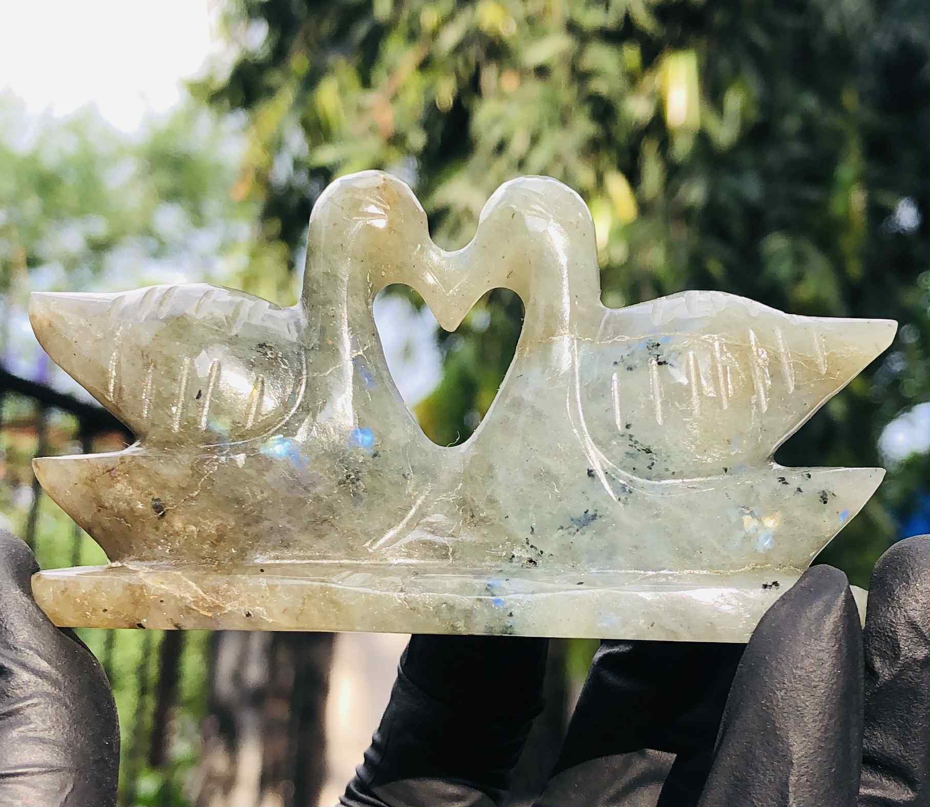 Majestic 625.00 Cts Genuine Blue Flash Labradorite Love Carved Premium Swan Pair