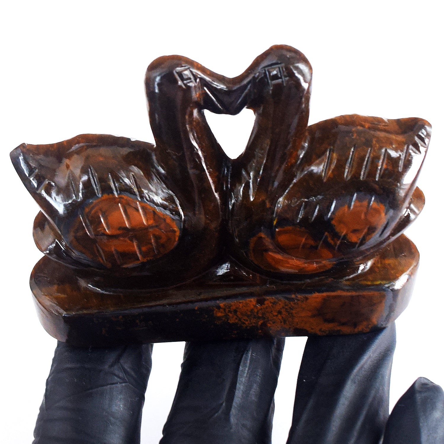 Awesome 587.00 Cts Genuine Tiger Eye Love Carved Premium Swan Pair