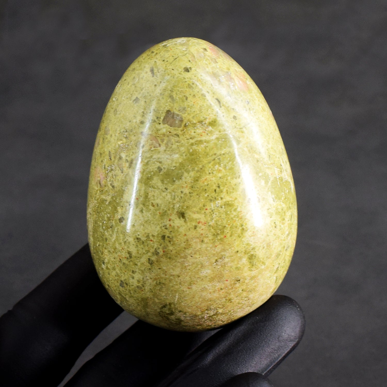 Pleasing 1127.00 Cts Genuine Blood Green Unakite Crystal Healing Pemium Egg