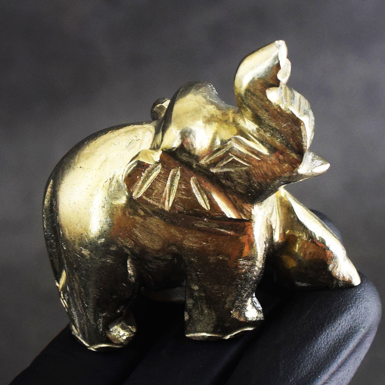 Striking 550.00 Cts Genuine Pyrite Hand Carved Gemstone Premium Elephant Crystal