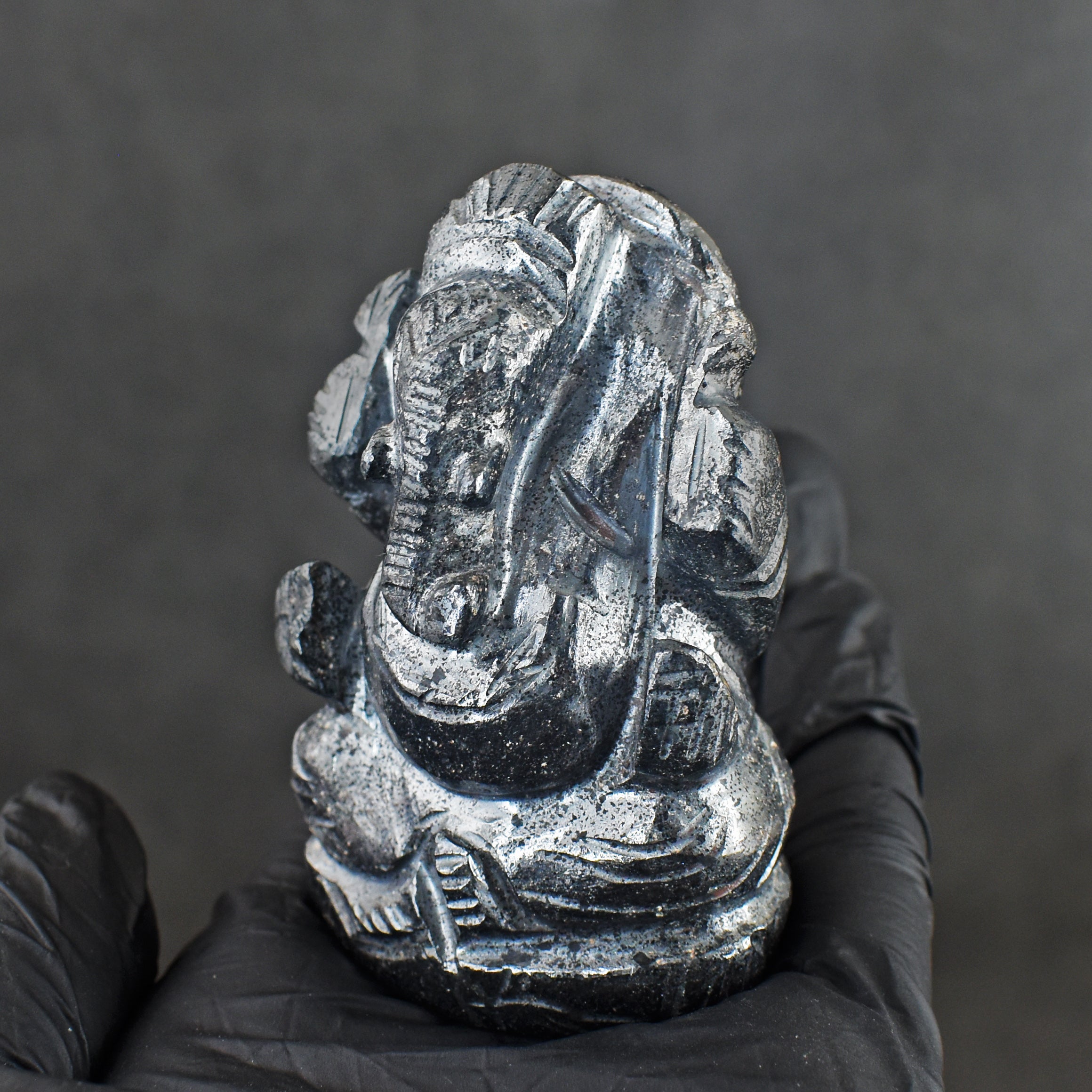 Artisian 1058.00 Carats Genuine Hematite Divine Hand Carved Crystal Gemstone Lord Ganesha Carving