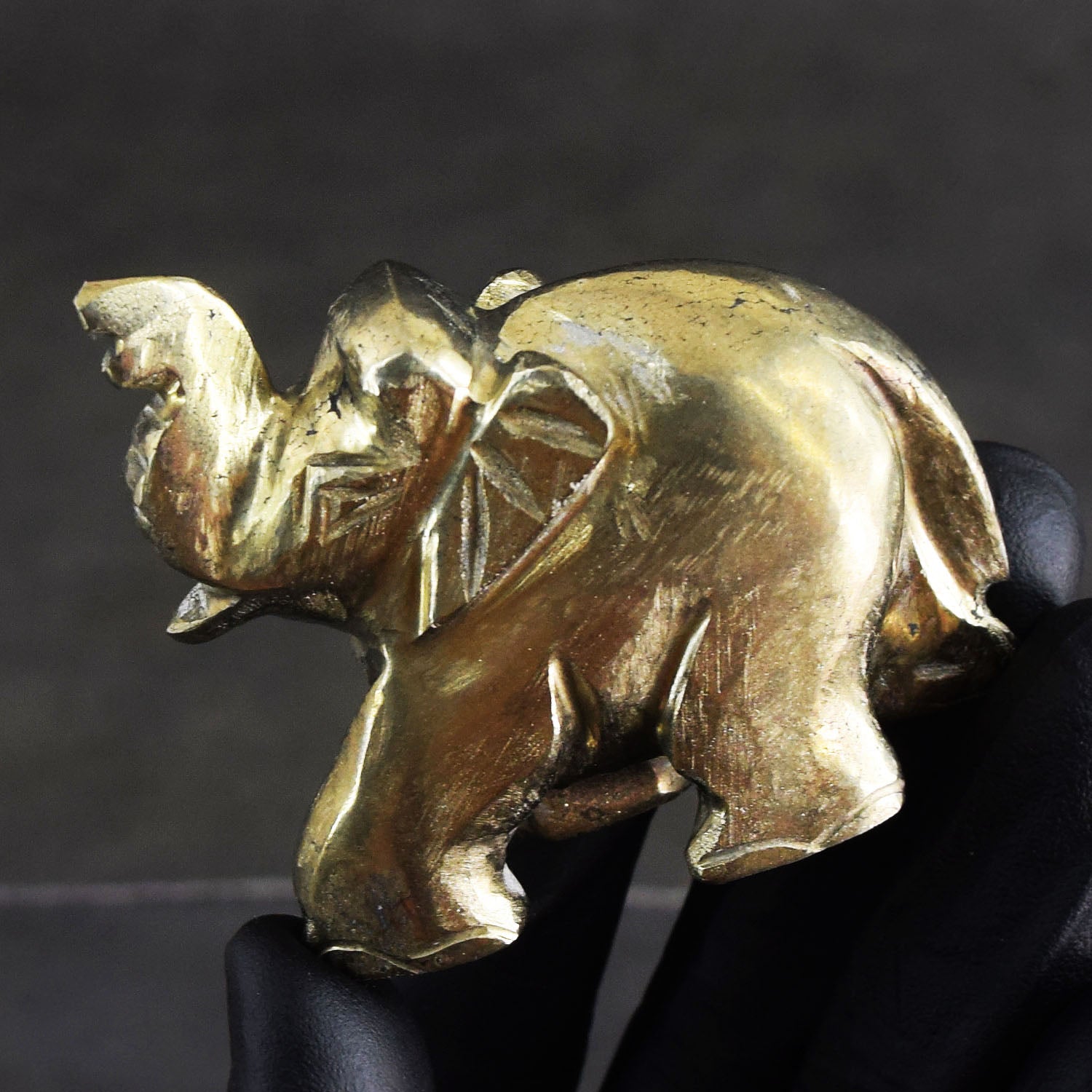 Striking 550.00 Cts Genuine Pyrite Hand Carved Gemstone Premium Elephant Crystal